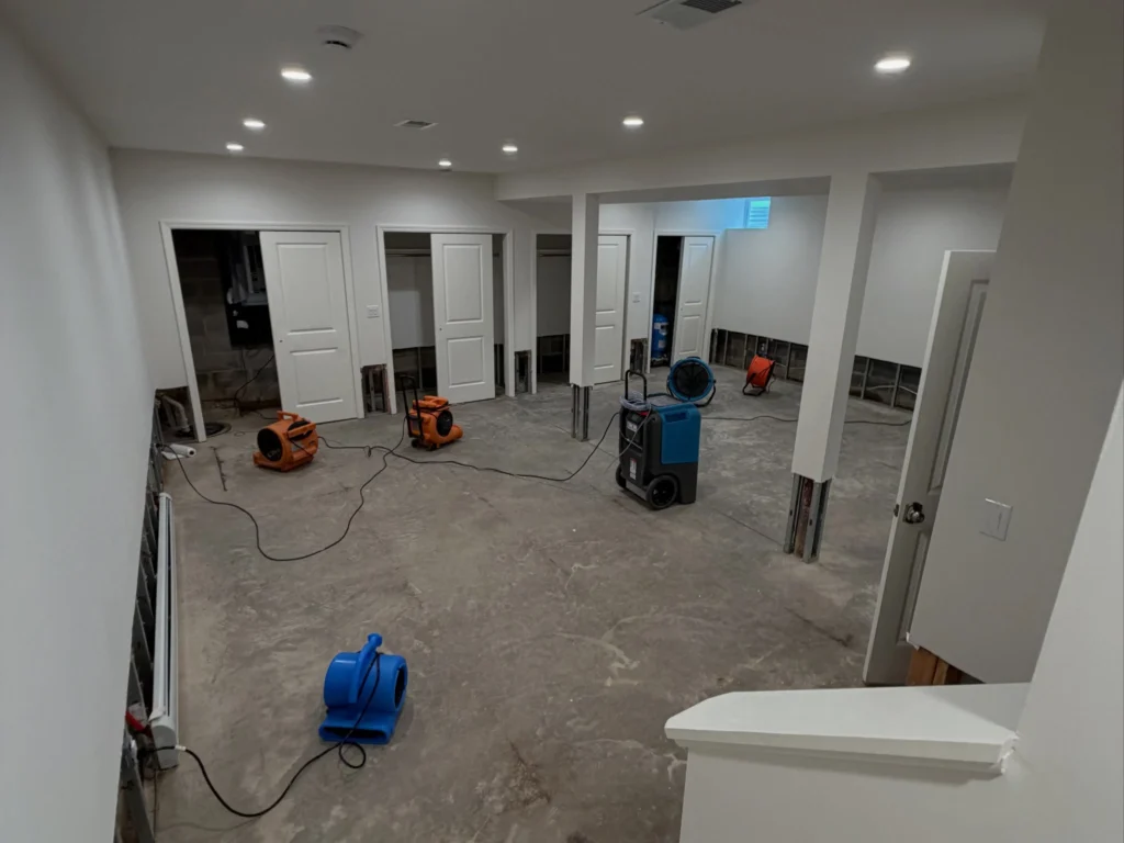 Water damage restoration NYC, Expert services